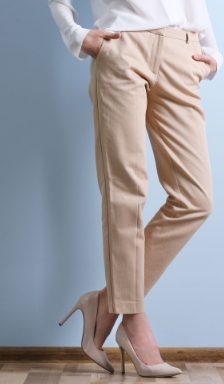 rosebuds designer consignment store Kelowna pants